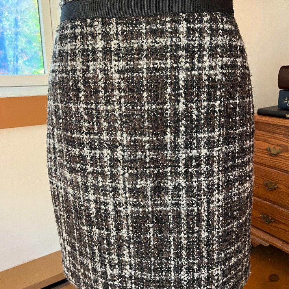 Classic Brooks Brothers Tweed Skirt Size 4